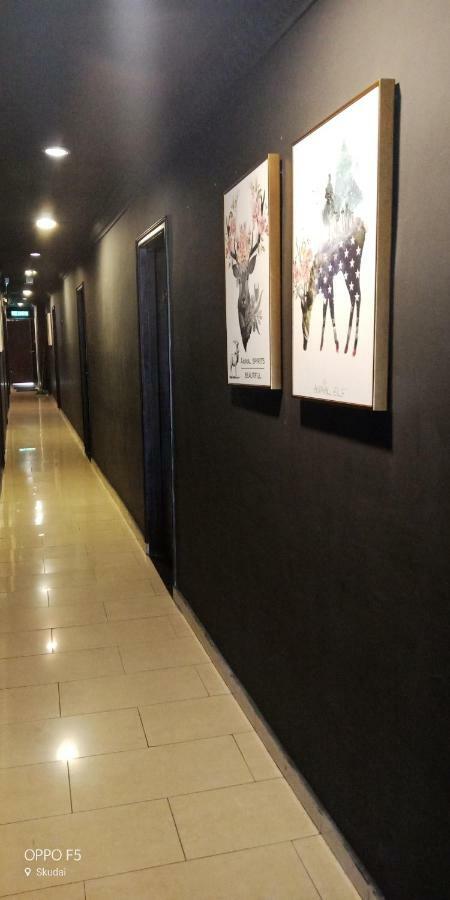 T Hotel Johor Bahru Skudai Exterior foto